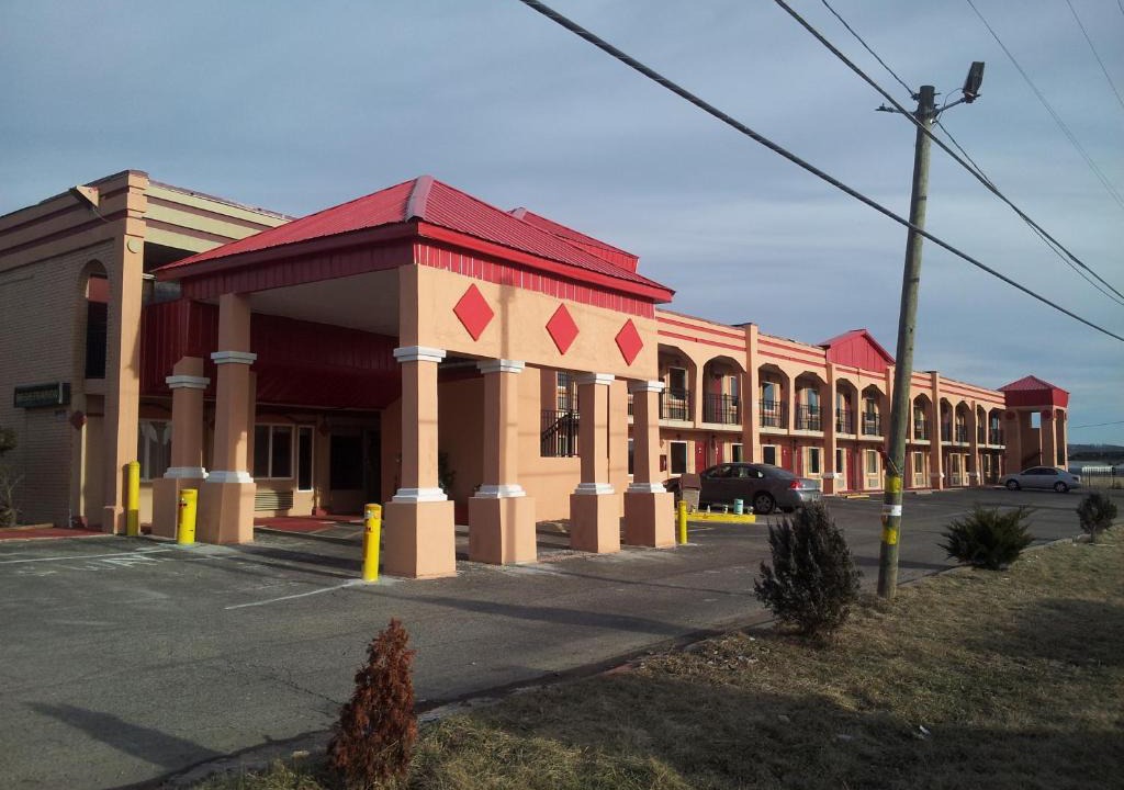 Shepherdsville Hotel | Garden Inn and Extended Stay