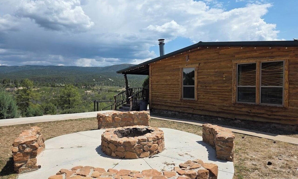 Timberon Cabin | Geronimo Cabin - Fireplace, Lake & Fishing