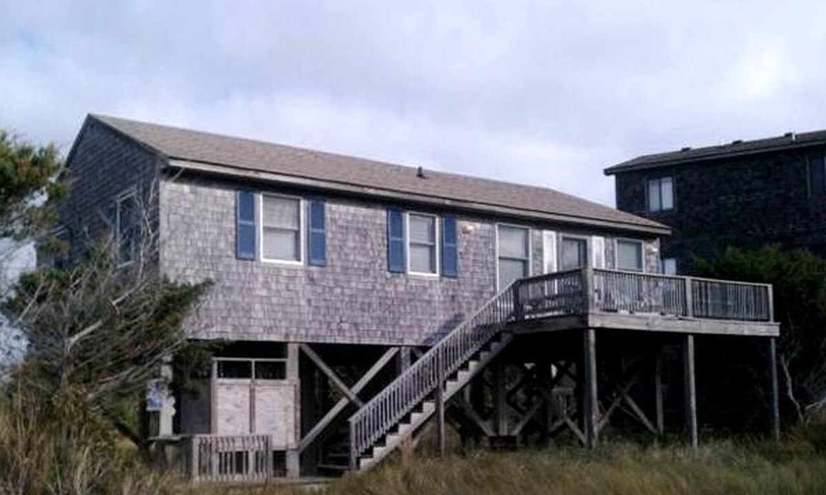 Frisco Cottage | Getaway Rental near the Beach in Frisco, North Carolina