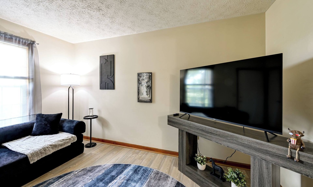 Richmond House | Great for Families! Richmond Townhome w/Patio