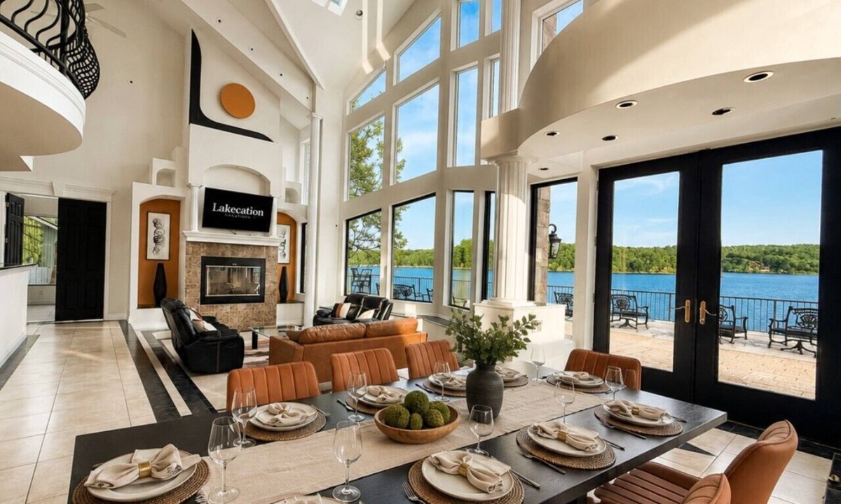 Osage Beach House | Group Friendly Lakefront Lux-6BED/4BA/Swim Spa/Dock/Movie Theater/Gameroom/Panoramic Views/Firepit-30PP