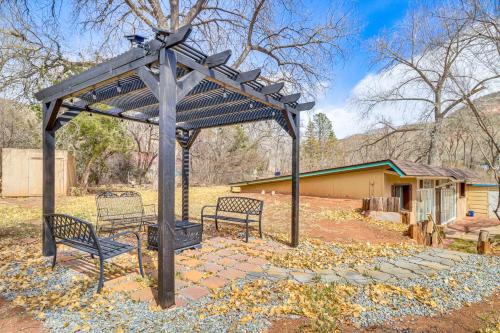Jemez Springs House | Half-Mi to Jemez Hot Springs: Cozy Cabin Getaway!