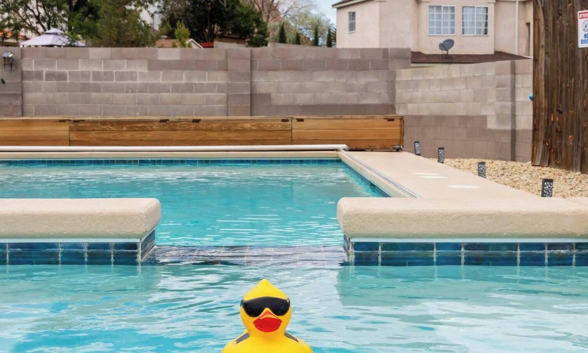 Westside House | Heated Pool and Hot Tub -Casa Bonita An Irvie Home