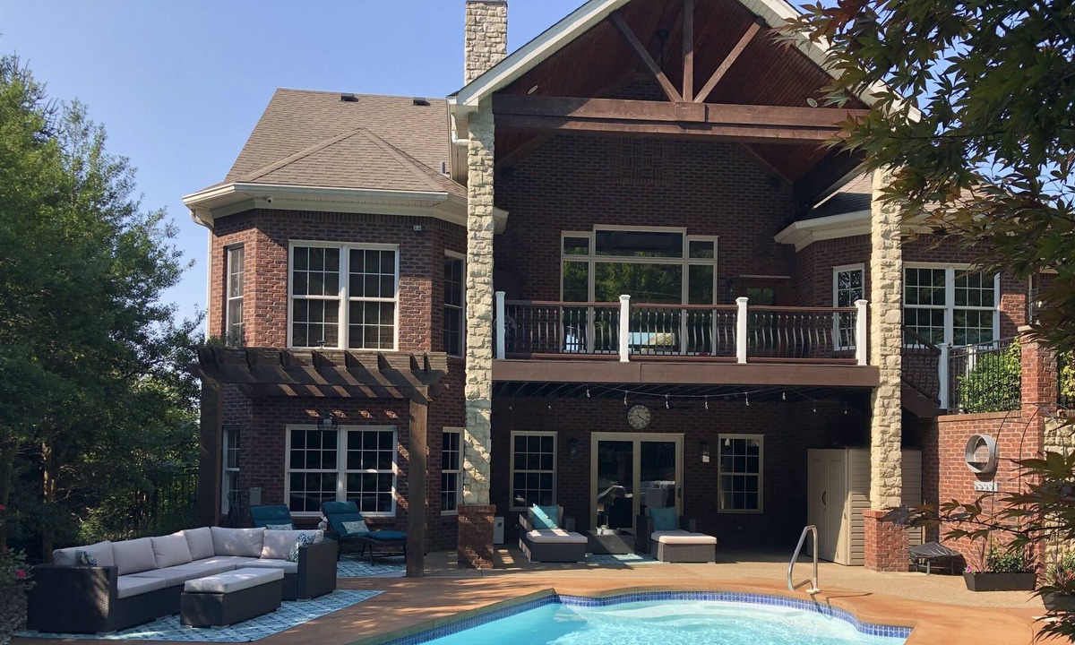Shakes Run House | Heated pool on private cul-de-sac lot, sleeps 8