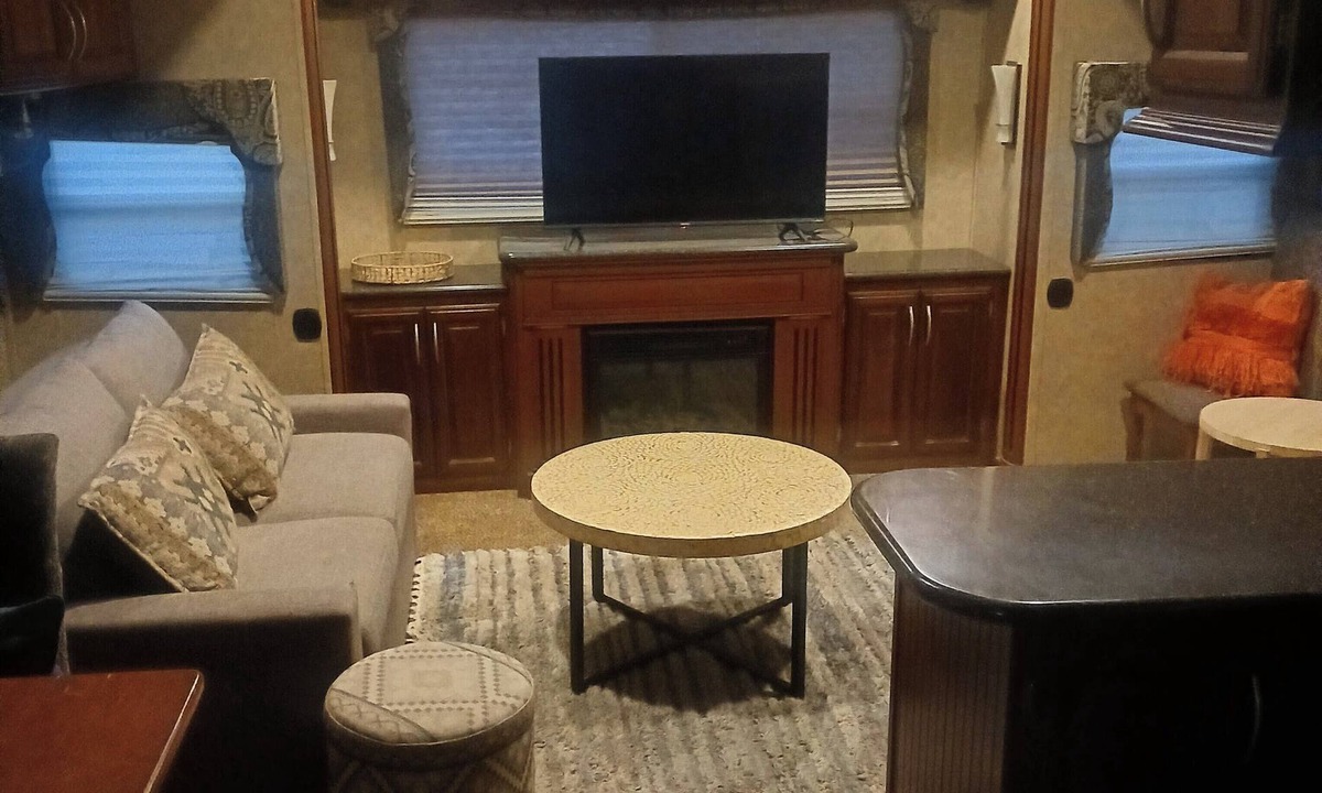 Northeast Heights House | Hidden Jem ...Cozy 1-bedroom in superb Albuquerque with AC
