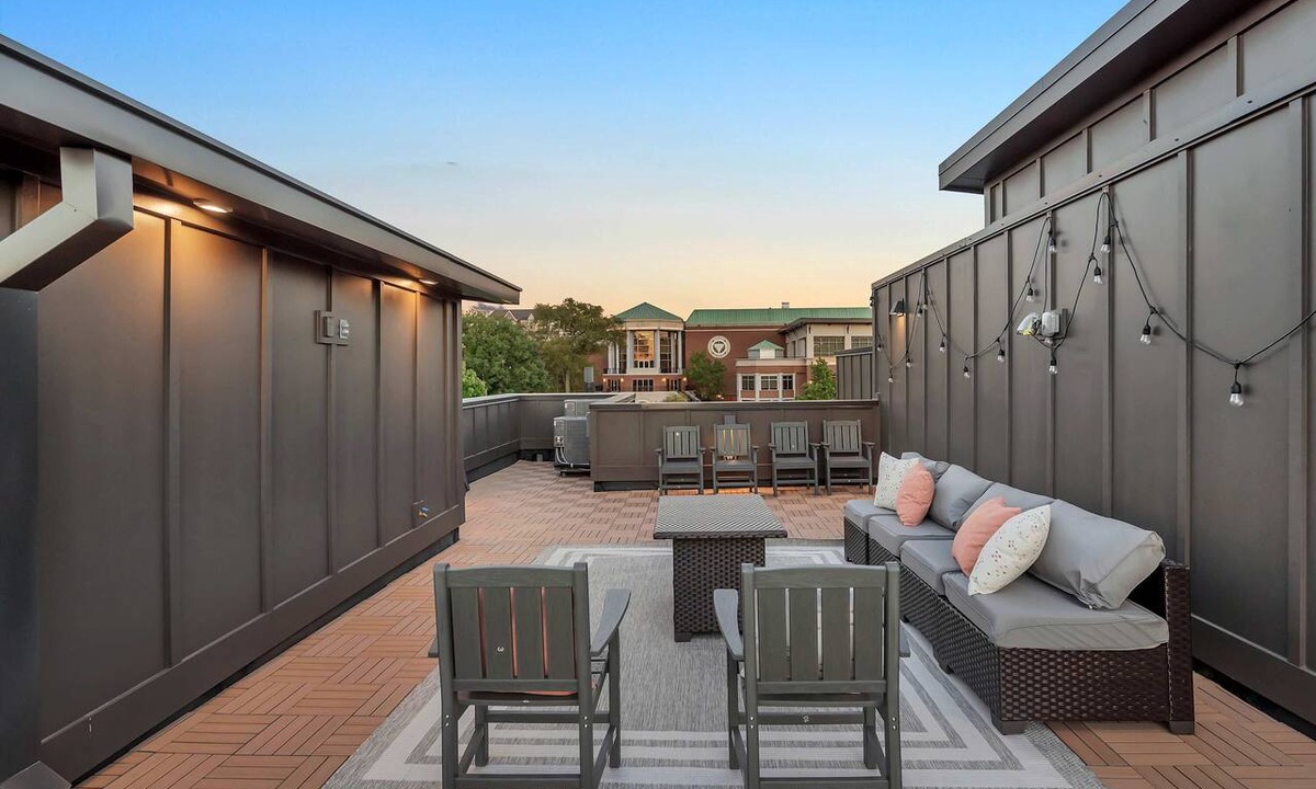 Hillsboro Village Condo | Hillsboro/12 South Luxe Home - Rooftop - 2mi DT