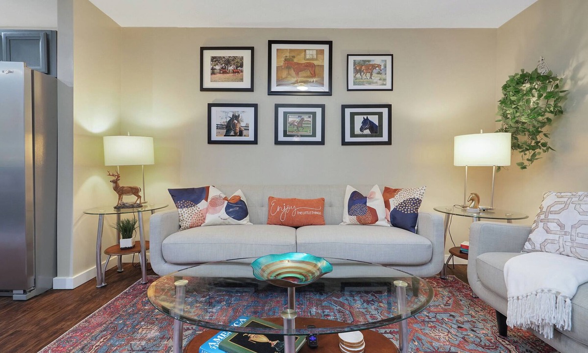 Bardstown House | Hillside Home on the KY Bourbon Trail Sleeps 6
