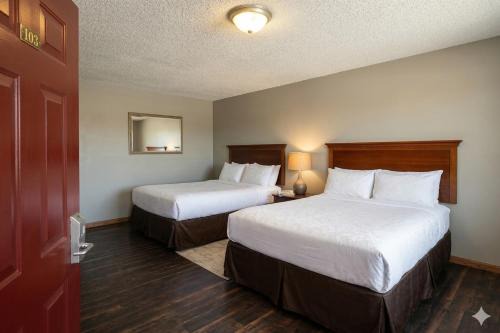 Elk City Hotel | HiWay Inn Express Elk City Route 66