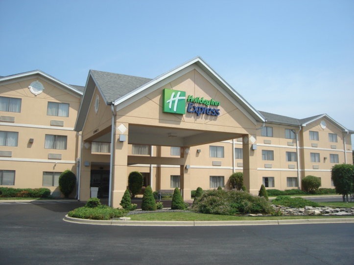 Buechel Hotel | Holiday Inn Express Louisville Northeast, an Ihg Hotel