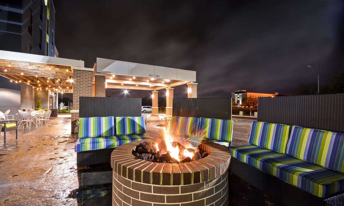 Evansville Hotel | Home2 Suites by Hilton Evansville