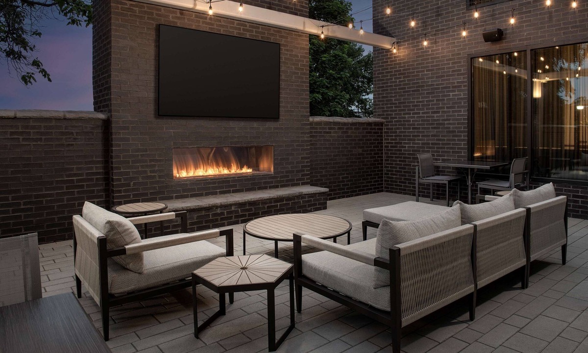 Fairgrounds Hotel | Homewood Suites By Hilton Louisville Airport