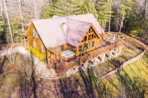 Pine Ridge House | Hot Tub - Mill Creek Point - Red River Gorge KY