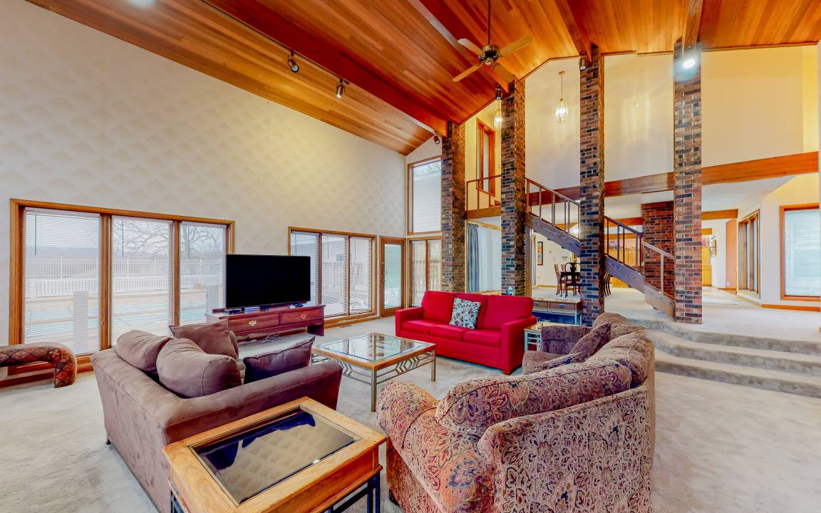 Branson House | House ∙ 4 bedrooms ∙ 10 guests