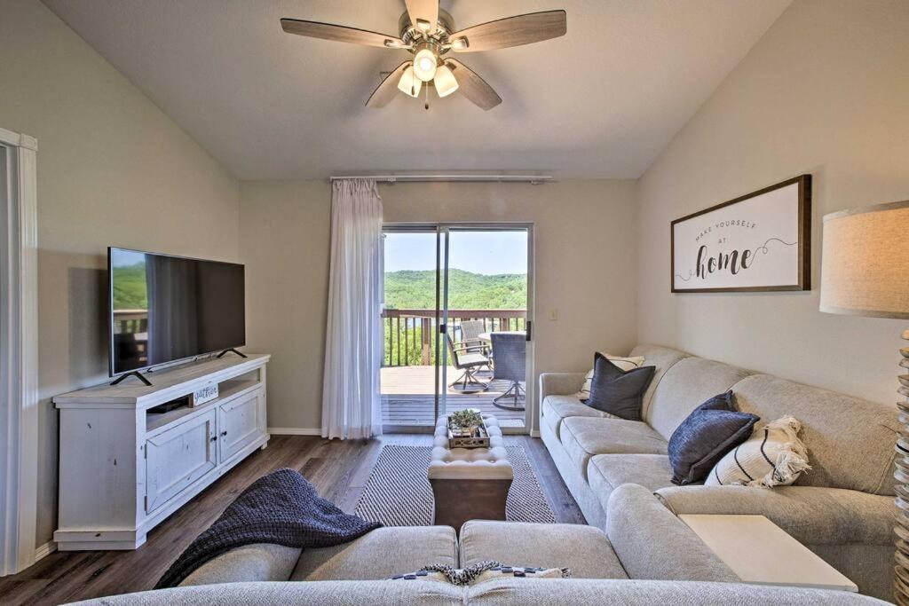 Indian Point Apartment | Lake and Ozark Mountain Views, 3 Min to SDC!