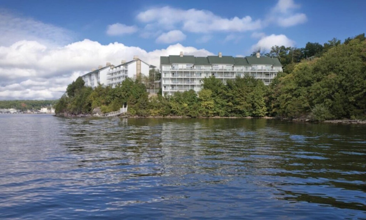 Osage Beach Resort | Lake of the Ozarks - 2-bedroom/2 bath Condo