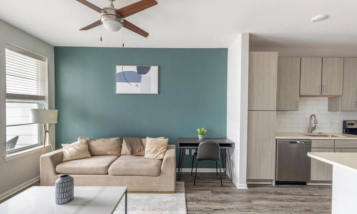 Covington Apartment | Landing | Amazing 1BD, Gym, Clubhouse