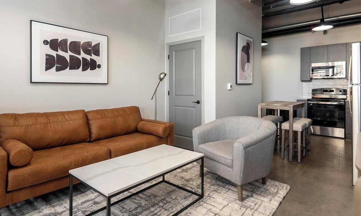 Uptown Apartment | Landing | Amazing 2BD in Uptown