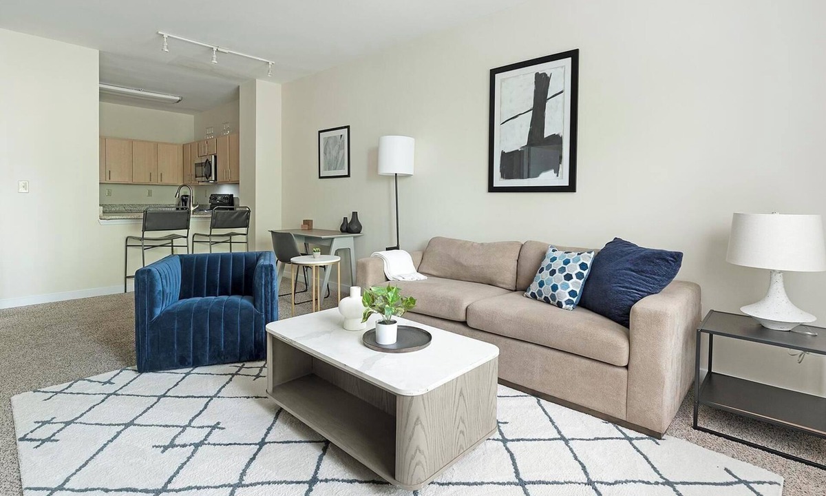 New Pathways Apartment | Landing | Beautiful 1BD, Pool, Gym