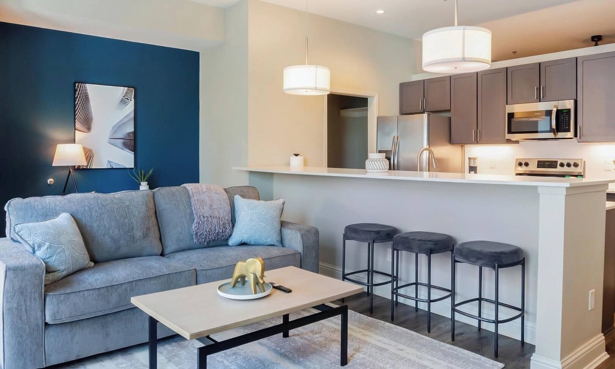 Brady Arts District Apartment | Landing | Stylish 1BD, Gym, Rooftop Lounge