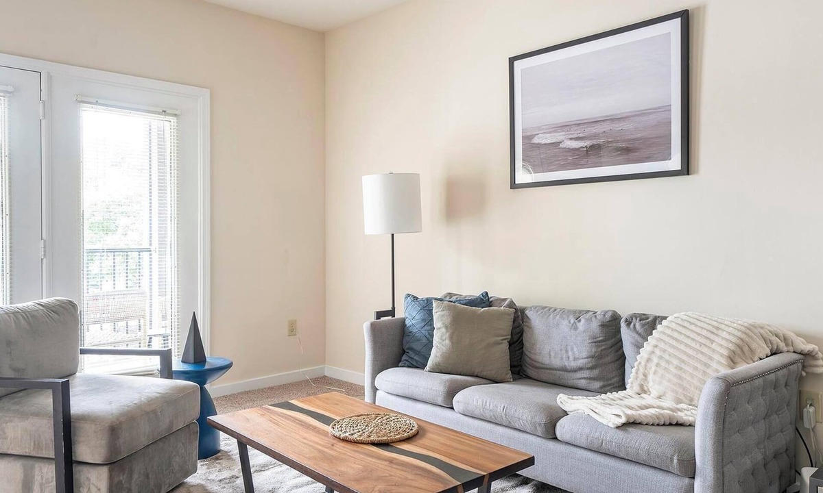 New Pathways Apartment | Landing | Stylish 2BD, Gym, Clubhouse