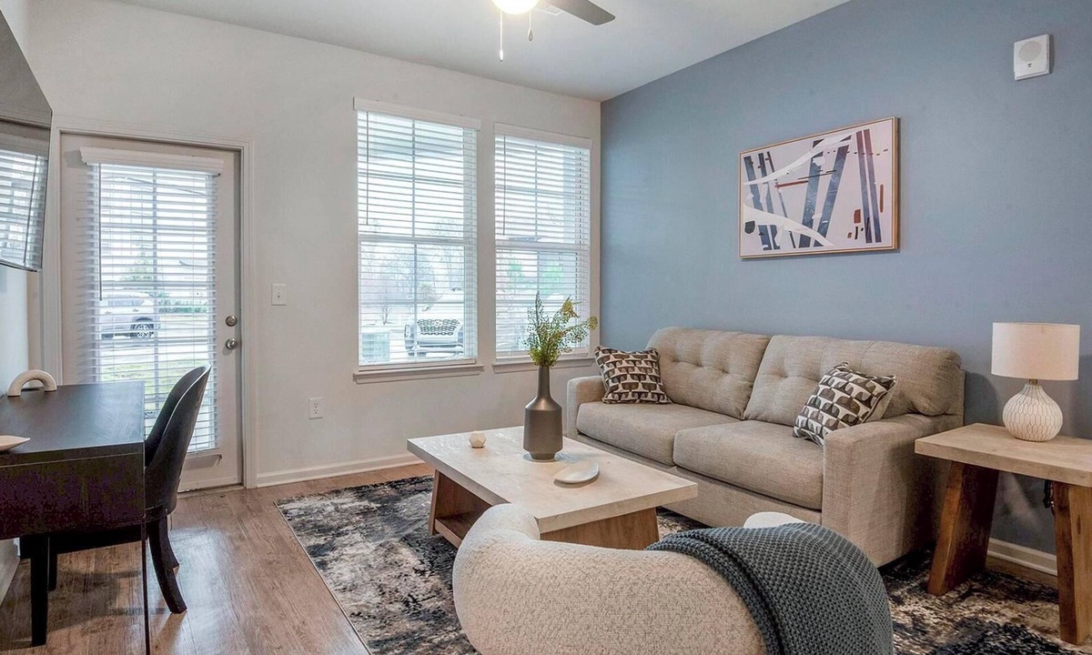 Cordova Apartment | Landing | Stylish 2BD, Yoga Studio, Pool