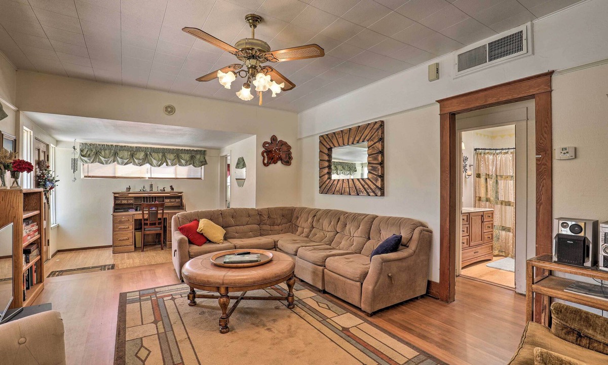 Bisbee House | Lots of Parking & Only 2 Steps Into the Back Door!