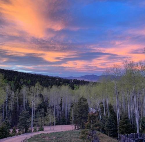 Angel Fire Ski Chalet | Luxury Mountain Chalet Sleeps 23 Hot Tub Views