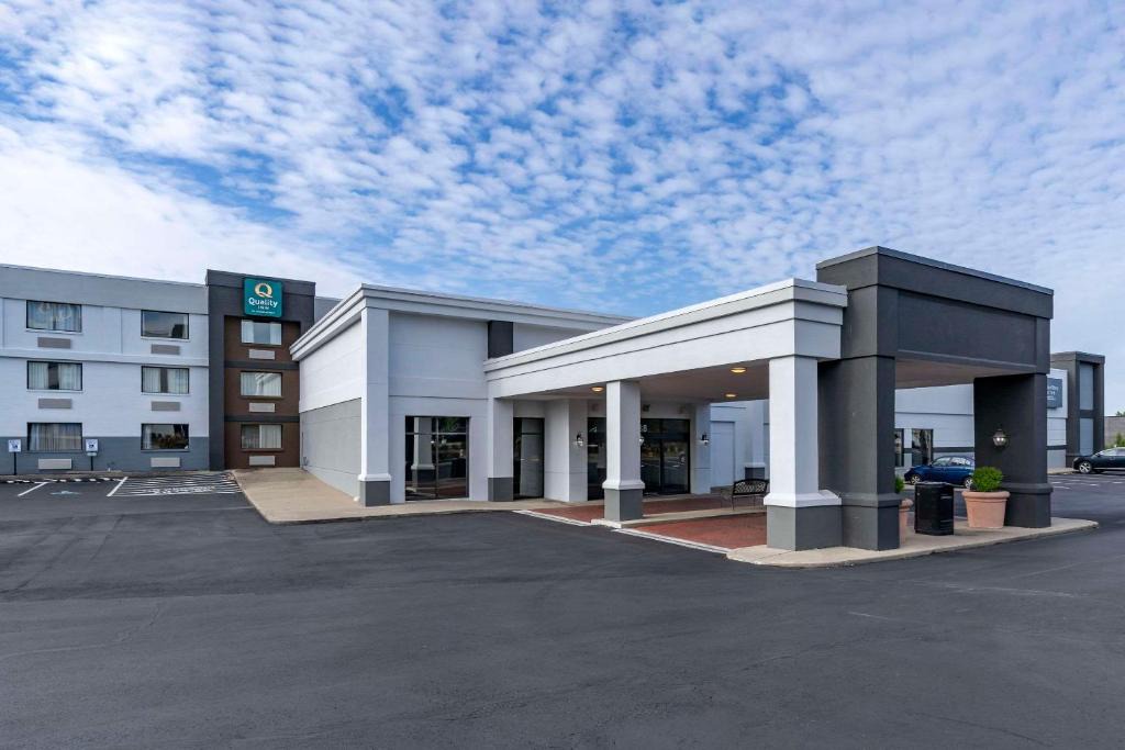 Lexington Hotel | MainStay Suites Lexington I-75