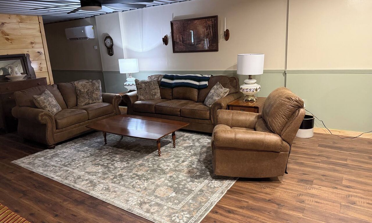 Woodbine Apartment | Mamaw Berta’s near Cumberland Falls and Laurel Lake