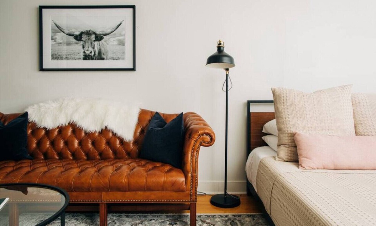 East Market District Apartment | Market #2 · Stellar Suites | Golden Studio | Boutique Hotel