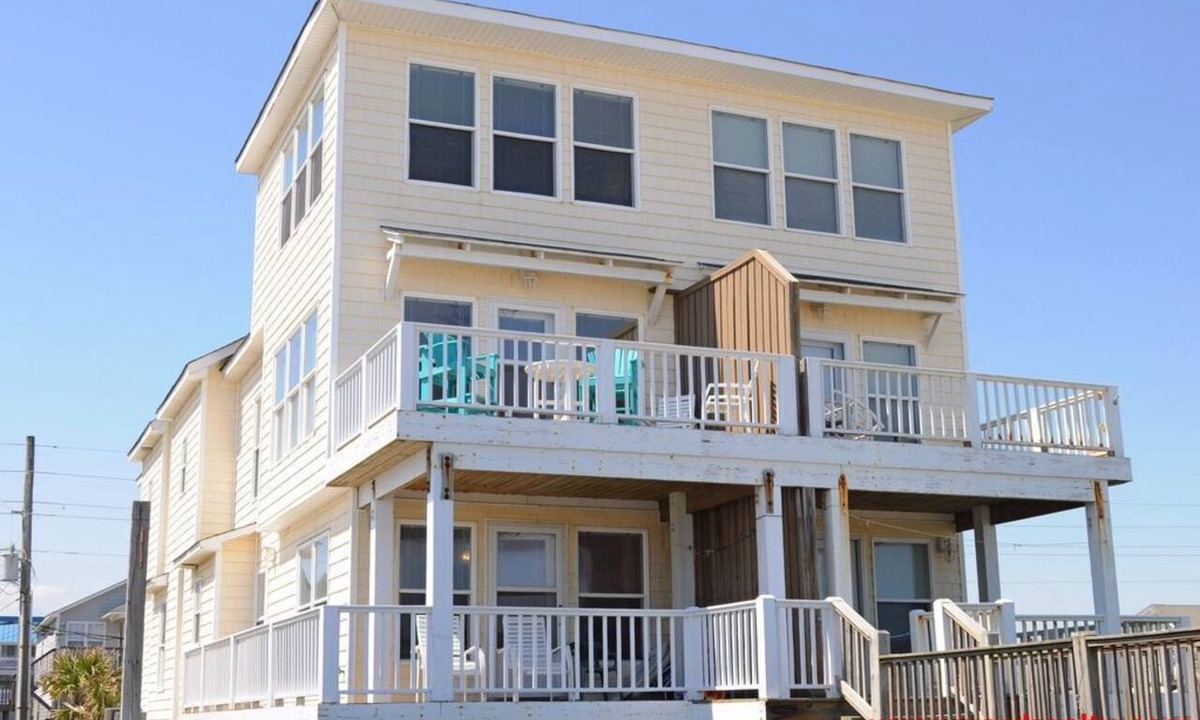 Surf City Condo | Meant To Be - Oceanfront 5 BR home with elevator!