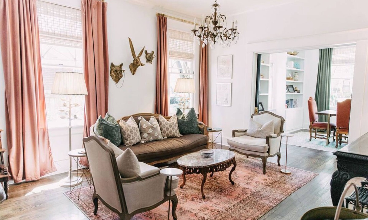 Memphis House | Midtown Manor by Pettigrew Adventures