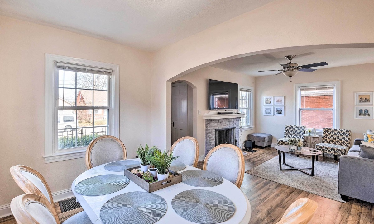 Wyandotte Cottage | Near Churchill Downs: Pet Friendly, Fenced Yard!
