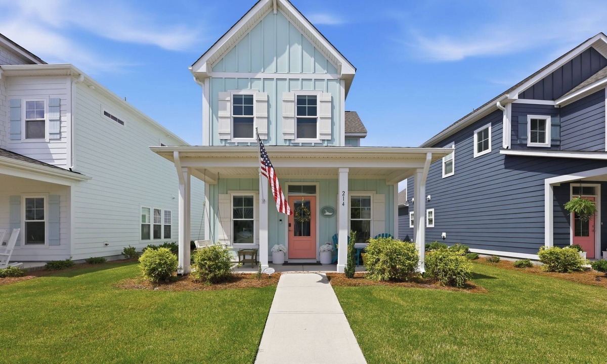 Morehead City House | Nest at Great Egret in Beau Coast w/Community Pool