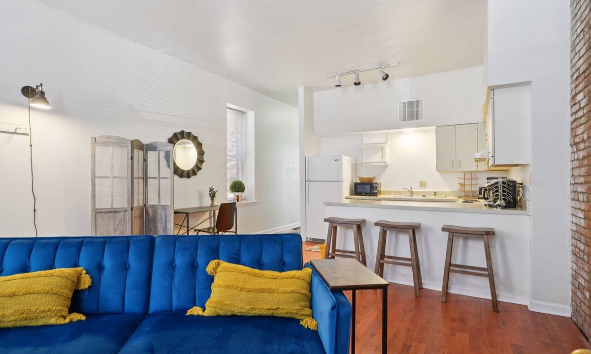 Soulard Apartment | NEW! Charming Soulard Retreat with Historic Character