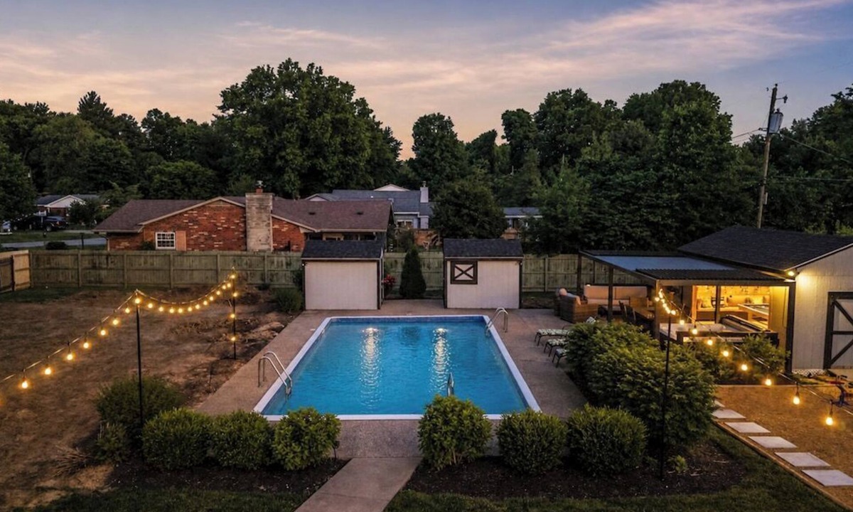 Jeffersonville House | NEW Family Resort Home with Saltwater Pool and Games