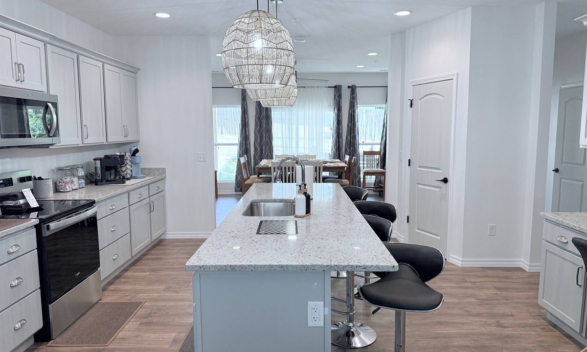Downtown Branson House | New Luxury Home in Downtown Branson near The Landing