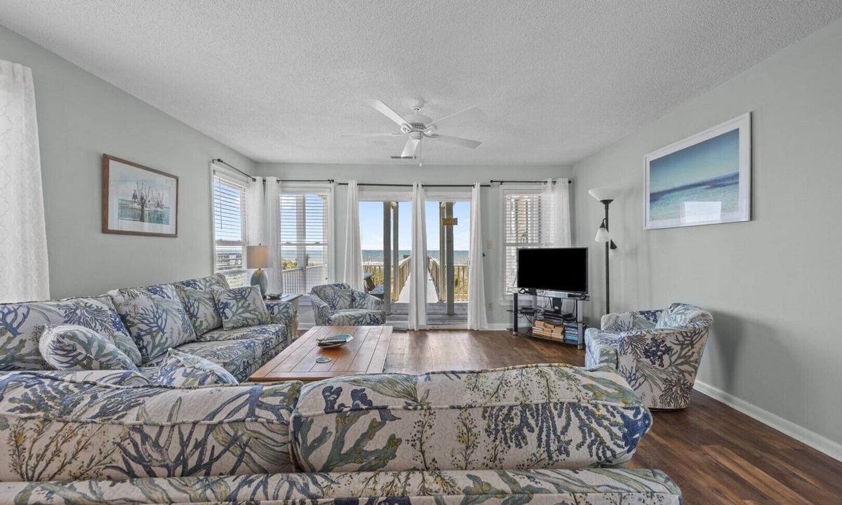 Sneads Ferry House | New River Inlet Rd. 1338