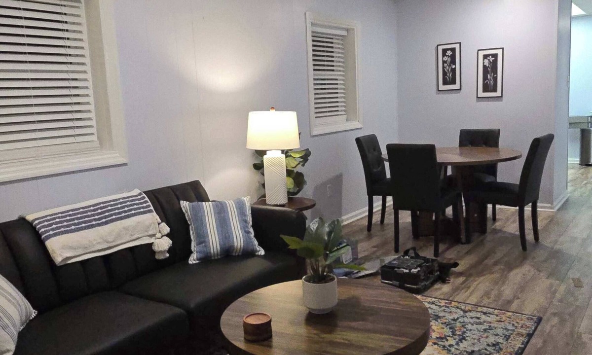 Ashland Apartment | Newly Renovated at The Market Place Apartments Suite 2