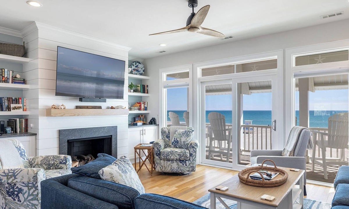 Atlantic Beach House | Oasis By the Sea - Oceanfront, 5 BRs, 4.5 BAs, Private Pool and Hot Tub