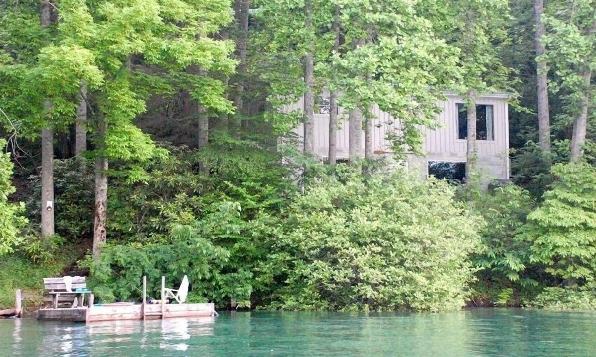 Topton House | Original House, Private Dock On Lake, Near Public Boat Landing.