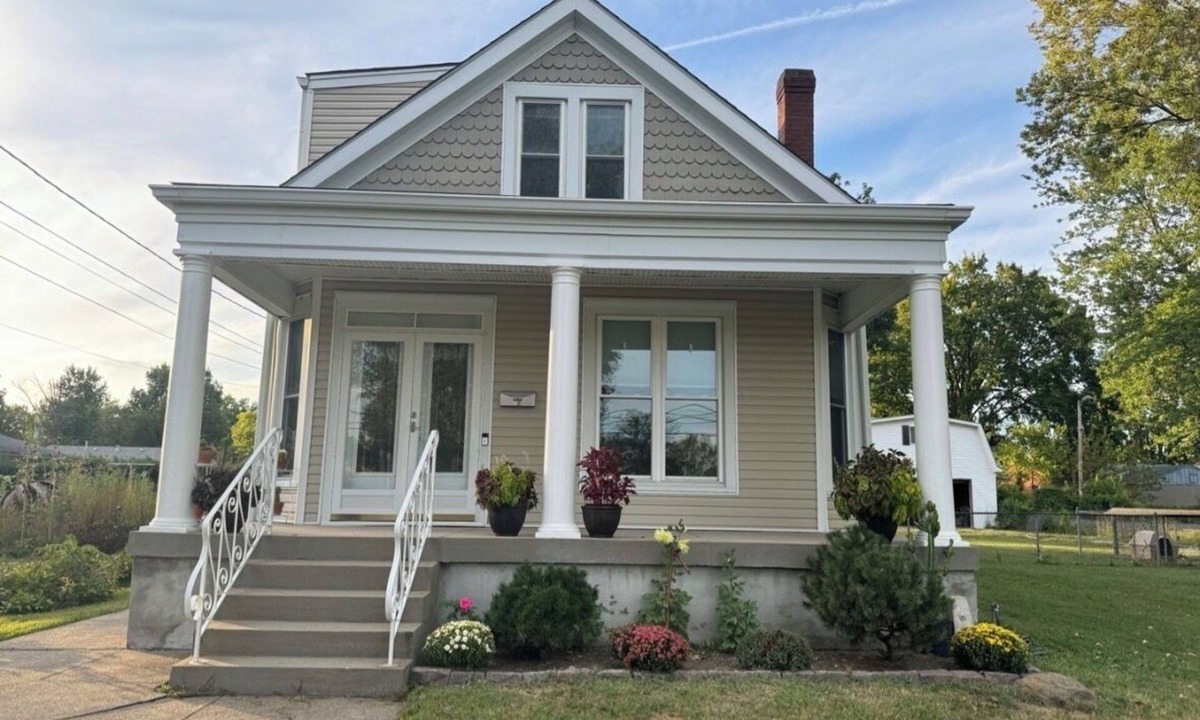 Buechel Apartment | Peaceful 2-bedroom apartment in Buechel, Louisville. Close to YMCA, Costco, Rest