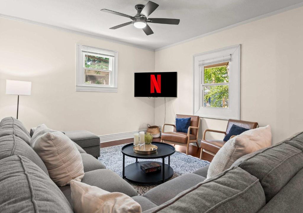 Crescent Hill Apartment | Premium 6BR Bourbon Trail home for large groups