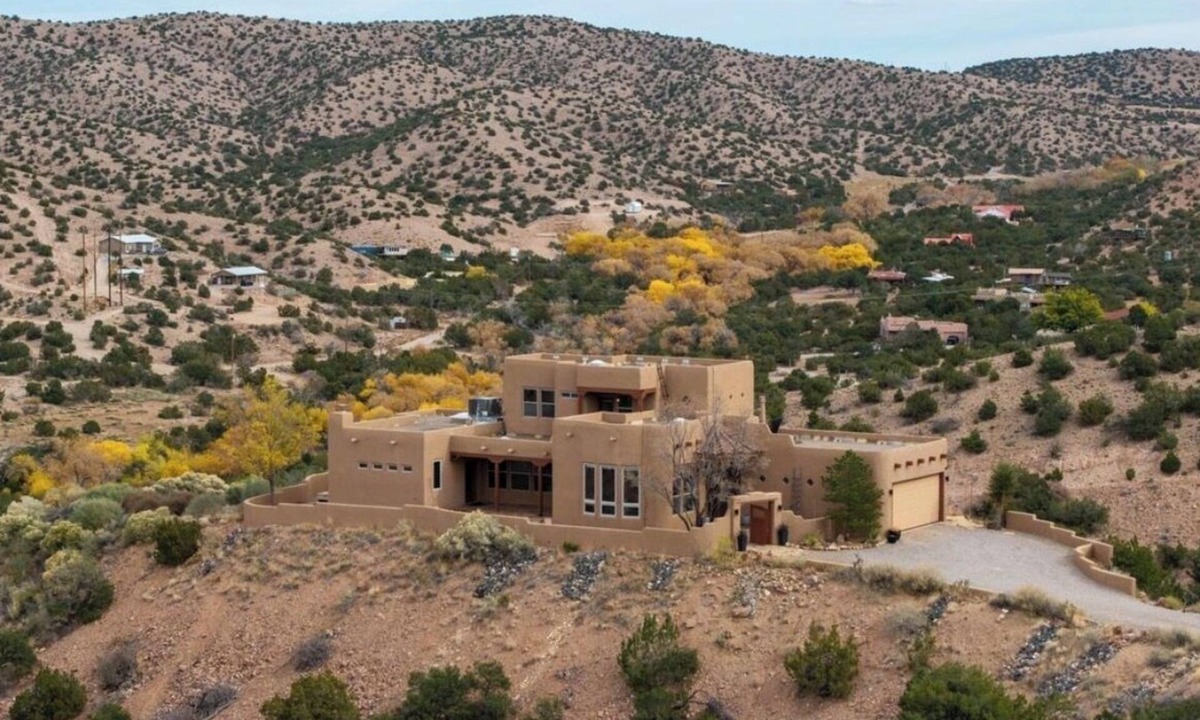 Placitas House | Private 3-bedroom retreat high above beautiful Placitas!