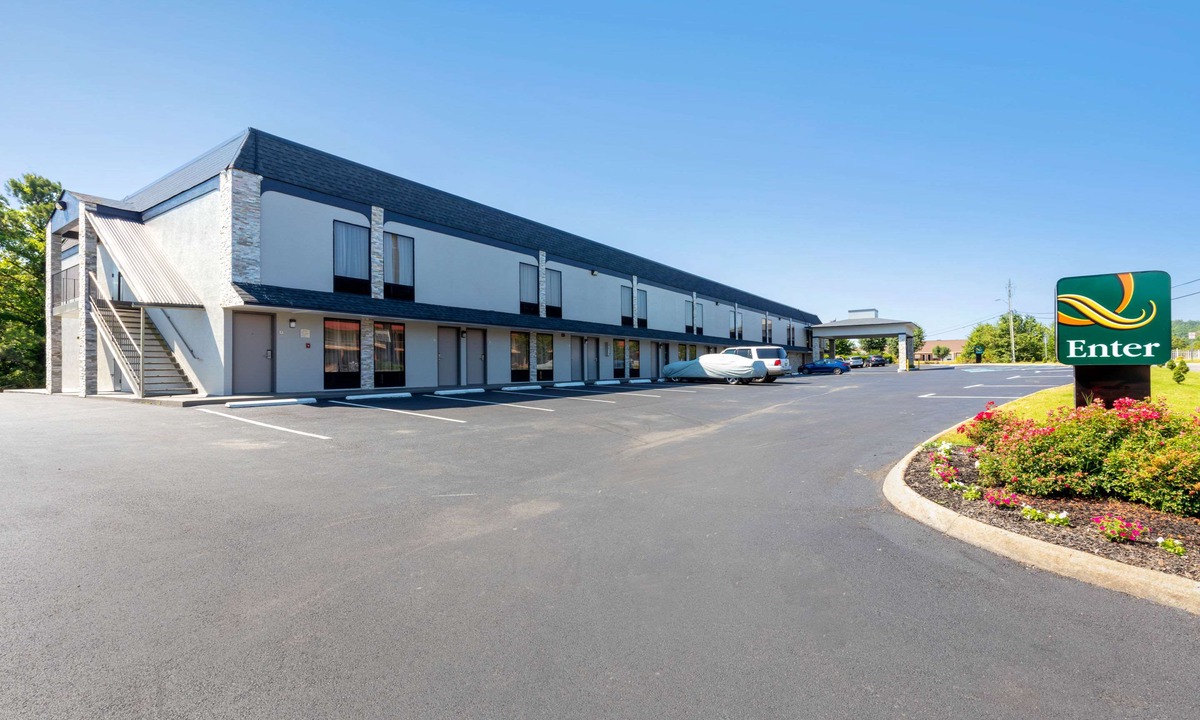 Cleveland Hotel | Quality Inn Cleveland
