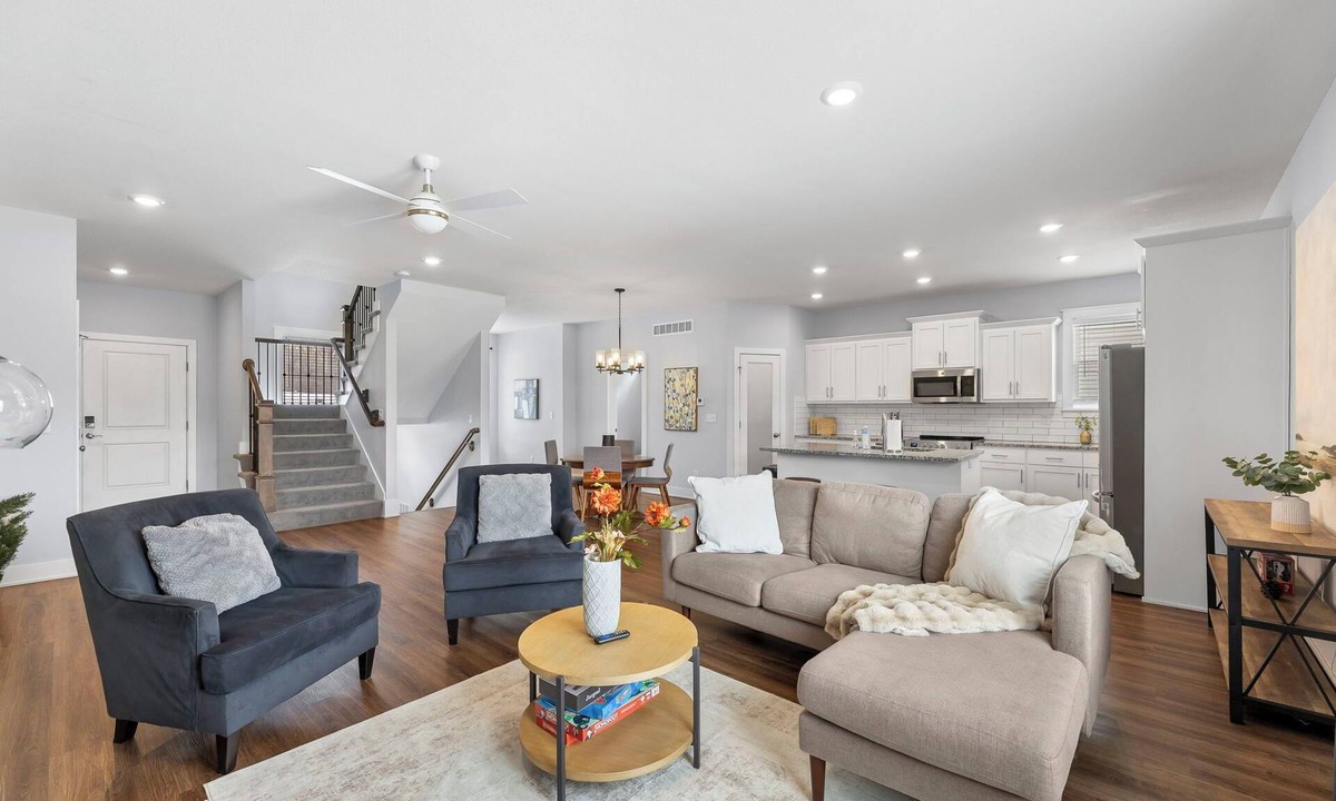 Raytown House | Raytown Retreat 3BR Stay Soccer-Ready Location