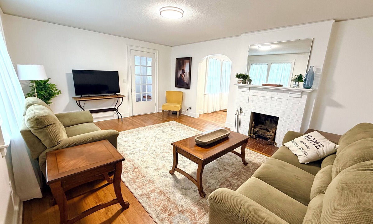 Red Bank House | Red Bank Charmer