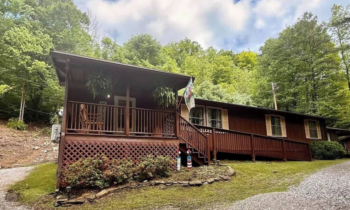 Sassafras House | Red Oak Cottage