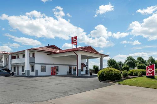 West Memphis Hotel | Red Roof Inn West Memphis, AR