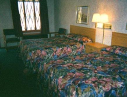 Richmond Hotel | Relax Inn Richmond